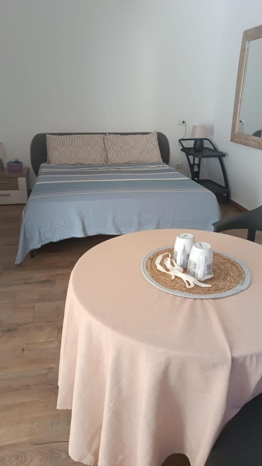 La Casa Di Fede Hotel Lanuvio ภายนอก รูปภาพ